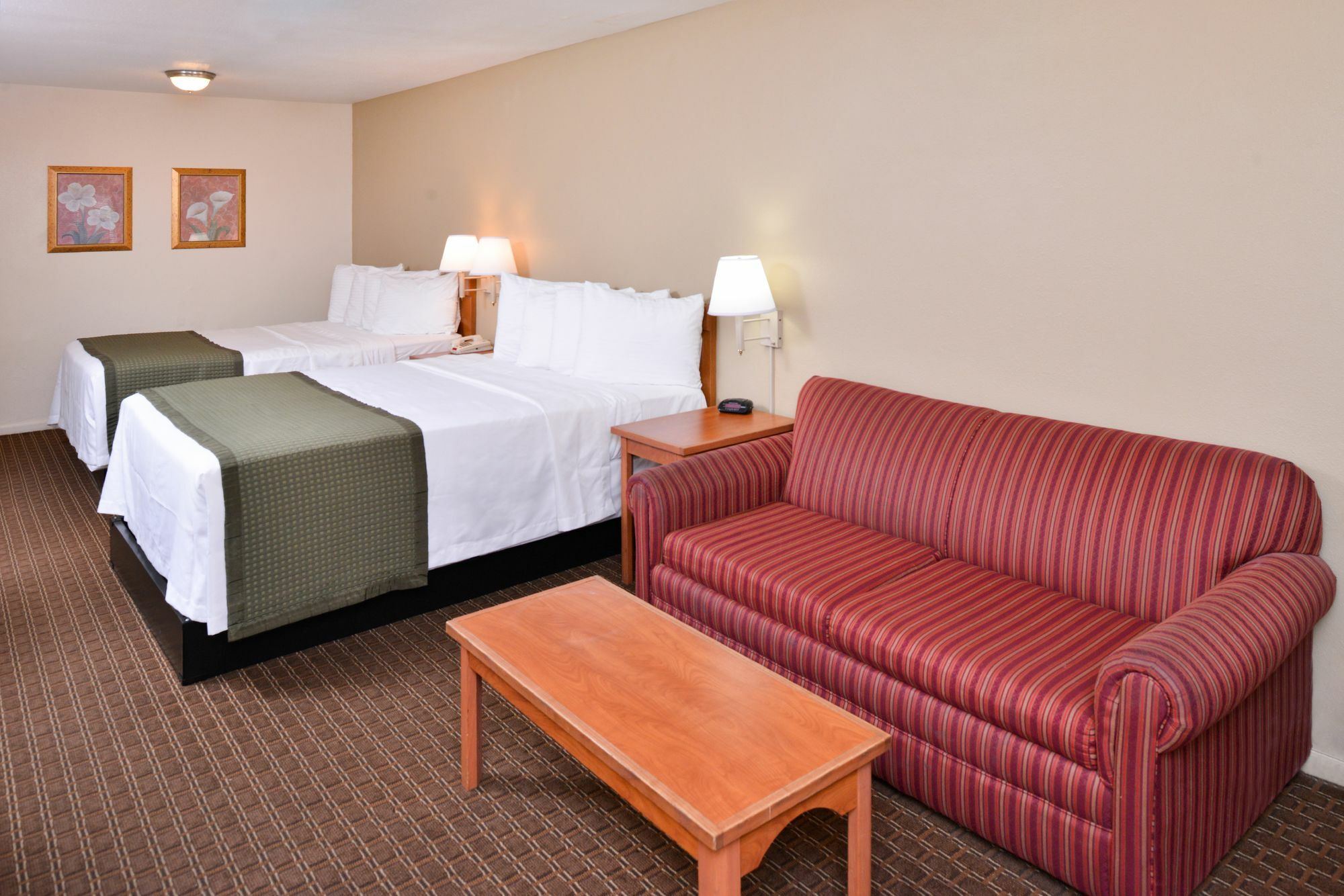 Travelodge By Wyndham Eugene Downtown/University Of Oregon Zewnętrze zdjęcie